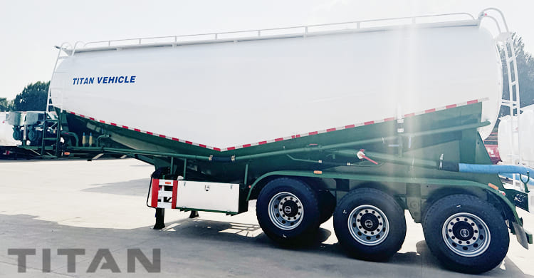 New Tri Axle Cement Tanker Trailer for Sale in  Zambia